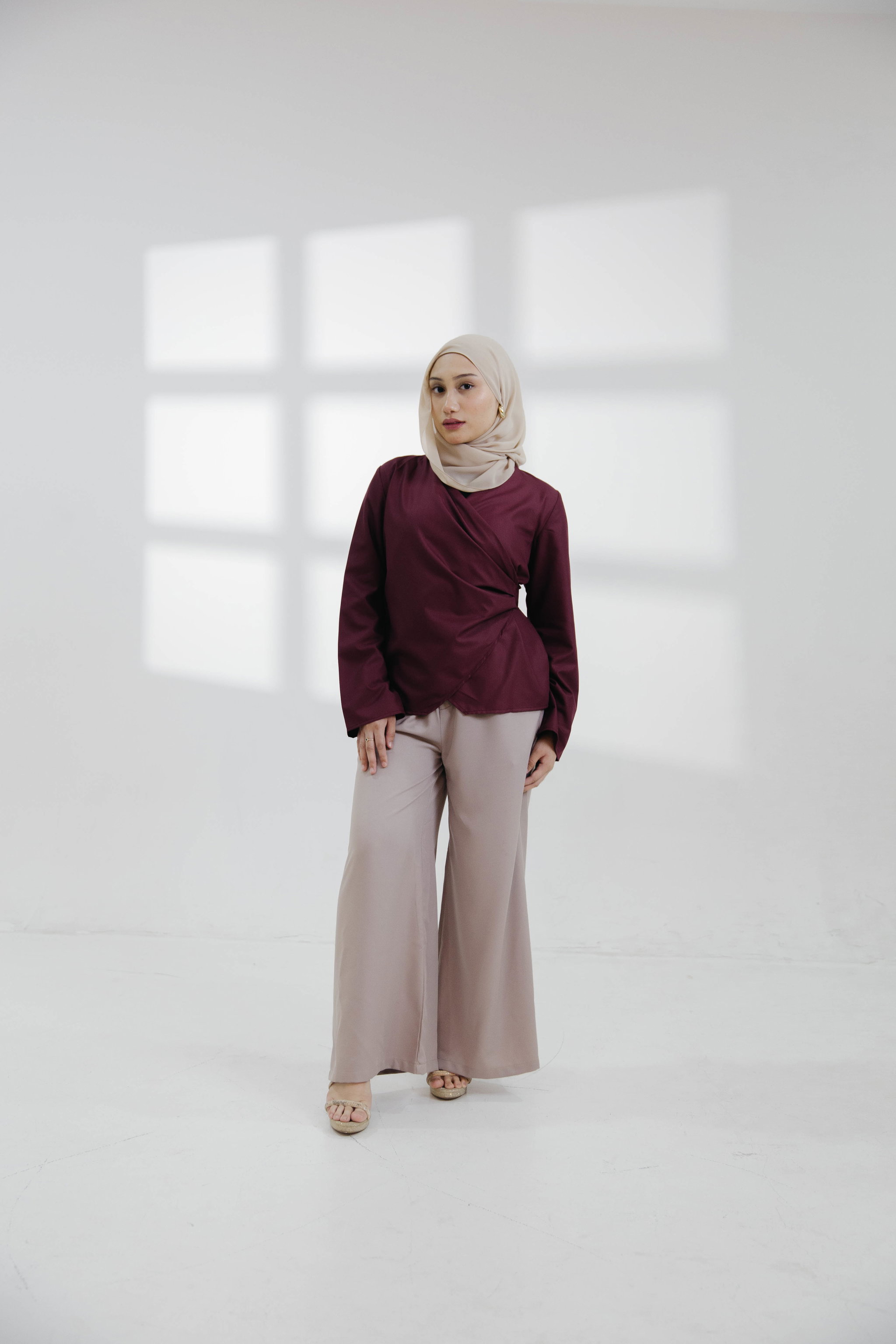 Ayla Top in Maroon_0