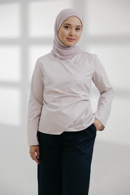 Ayla Top in Champagne