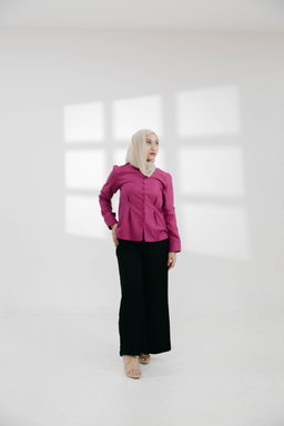 Anya Pants in Black