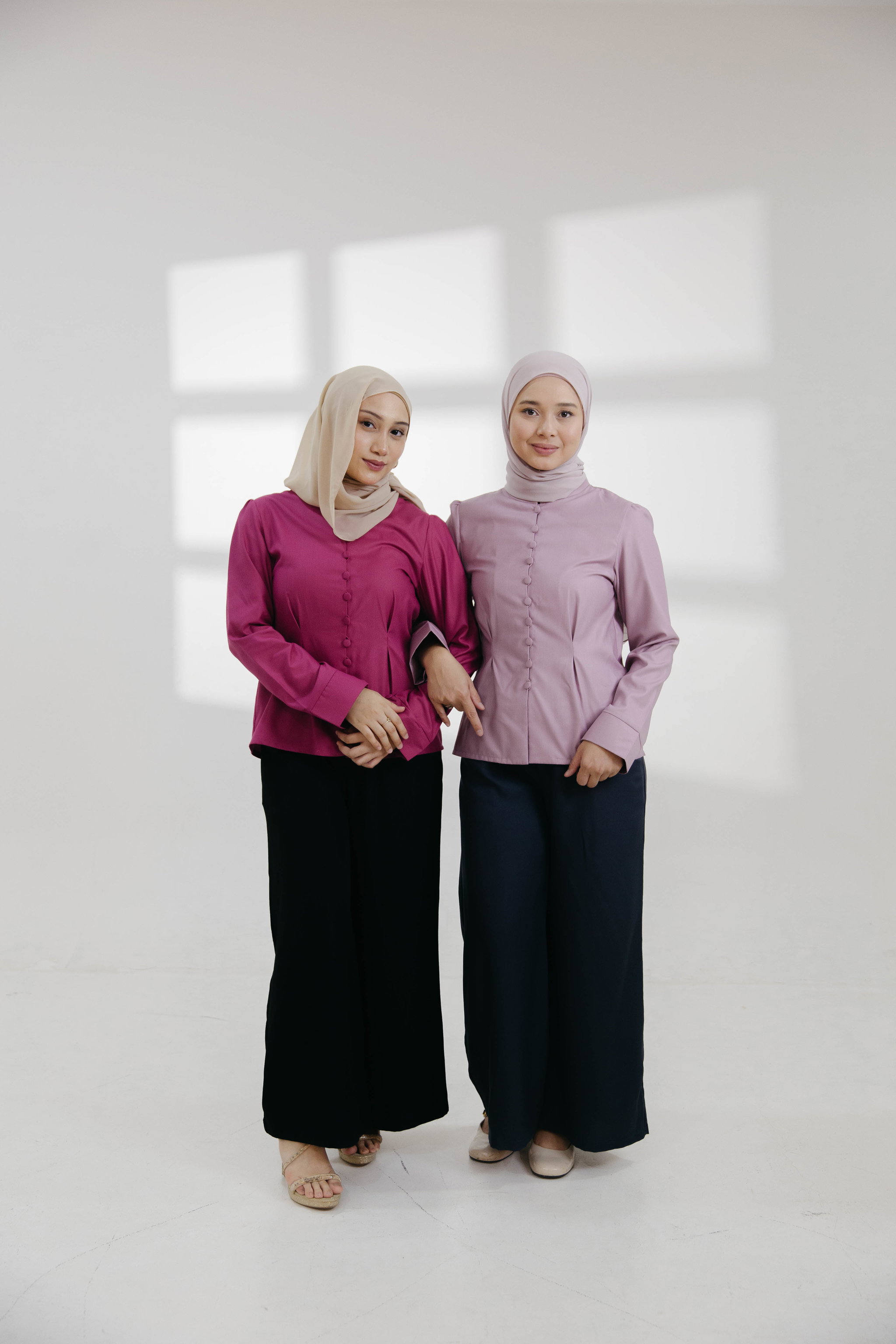 Anya Pants in Black_2