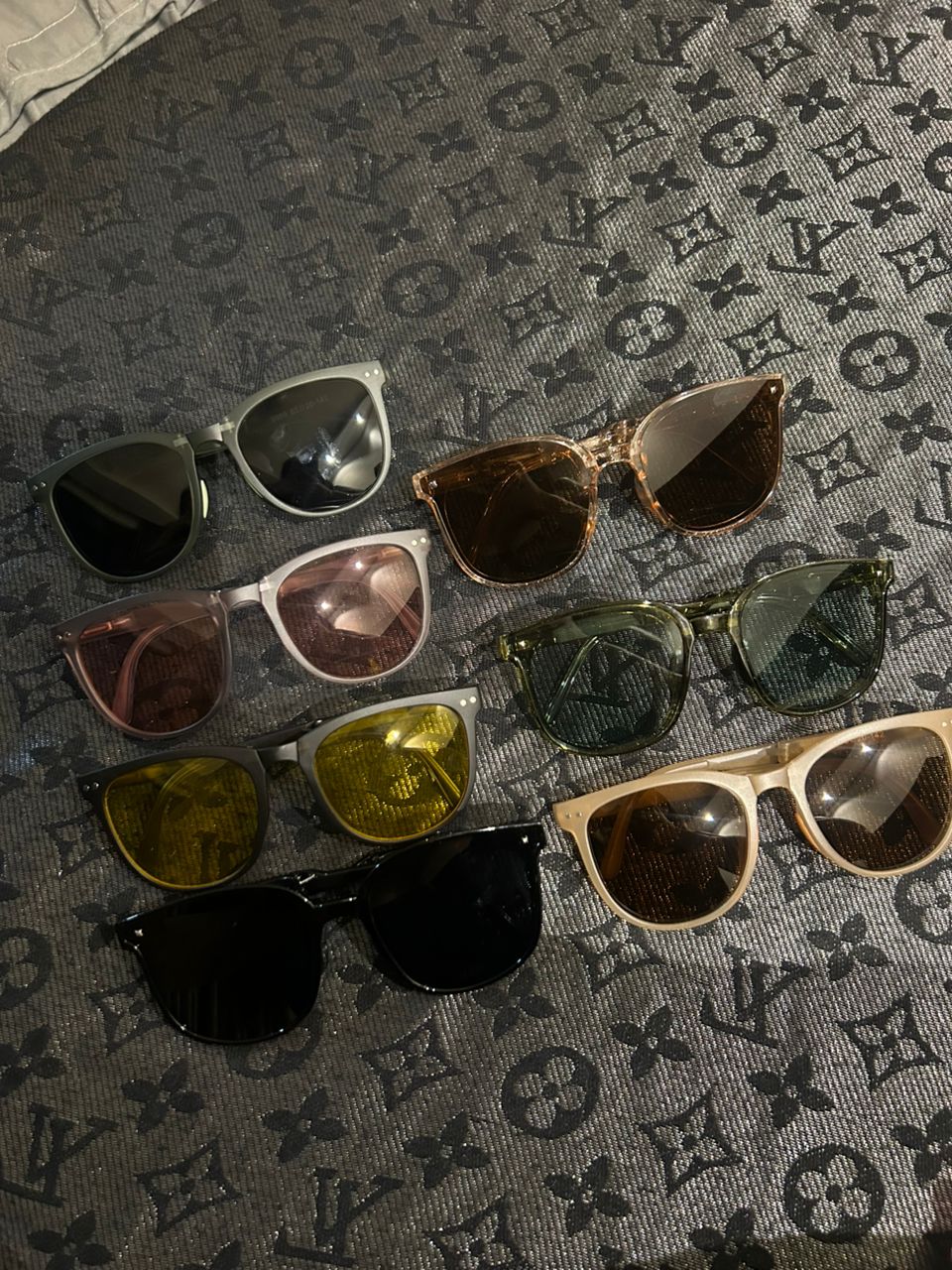แว่นตากันแดด🕶️ กรองแสง ☀️ใส่เก็บทรงงับน้อนๆ💖พร้อมกล่อง⚡️_1