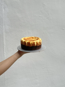 6" Brownie Basque Cheesecake