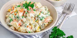 Ensalada fría de papa con huevo duro