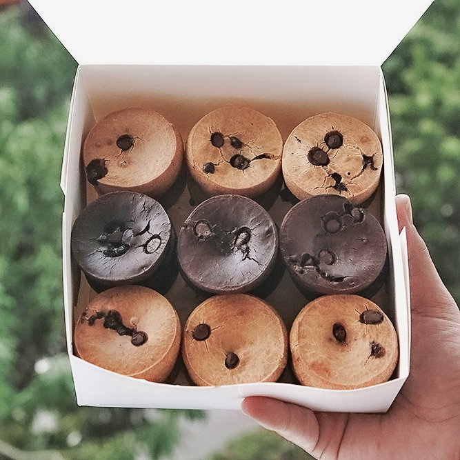 Box of 27 Mini Mochi Muffins_0