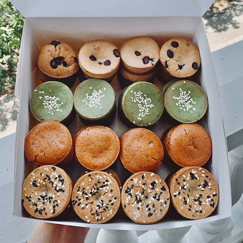 Box of 48 Mini Mochi Muffins_0