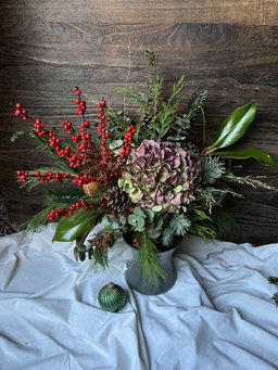 RAMO DE HORTENSIA E ILEX