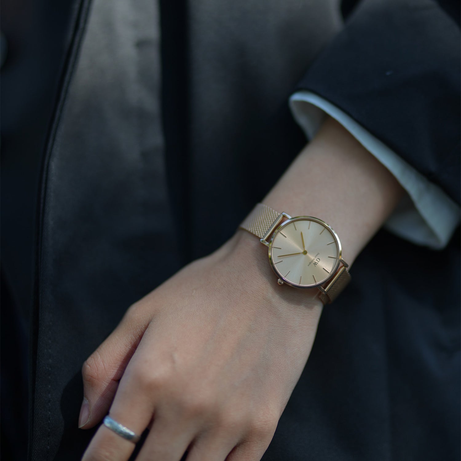 Petite Unitone Gold_4