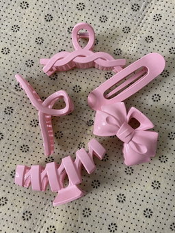 CLAW CLIPS