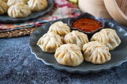Momos 