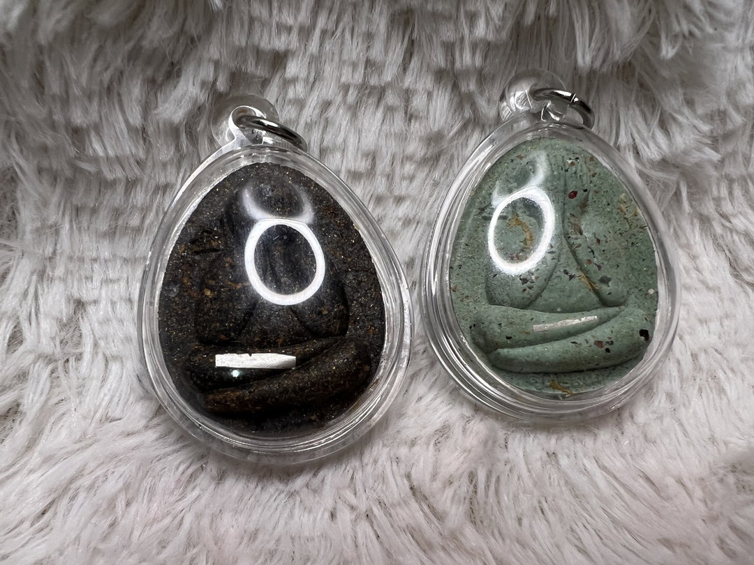 5. Wat Ban Rai Luang Phor Koon Jumbo Pidta (Silver TK and Robe)