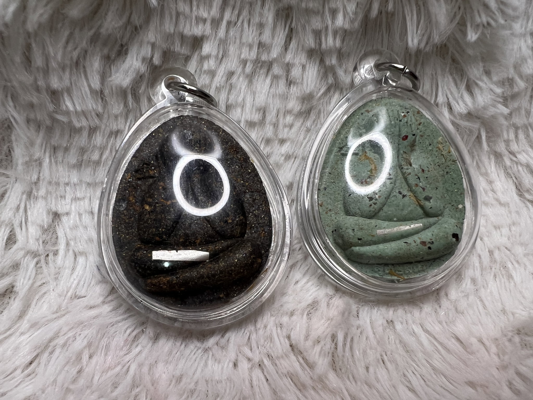 5. Wat Ban Rai Luang Phor Koon Jumbo Pidta (Silver TK and Robe)_0