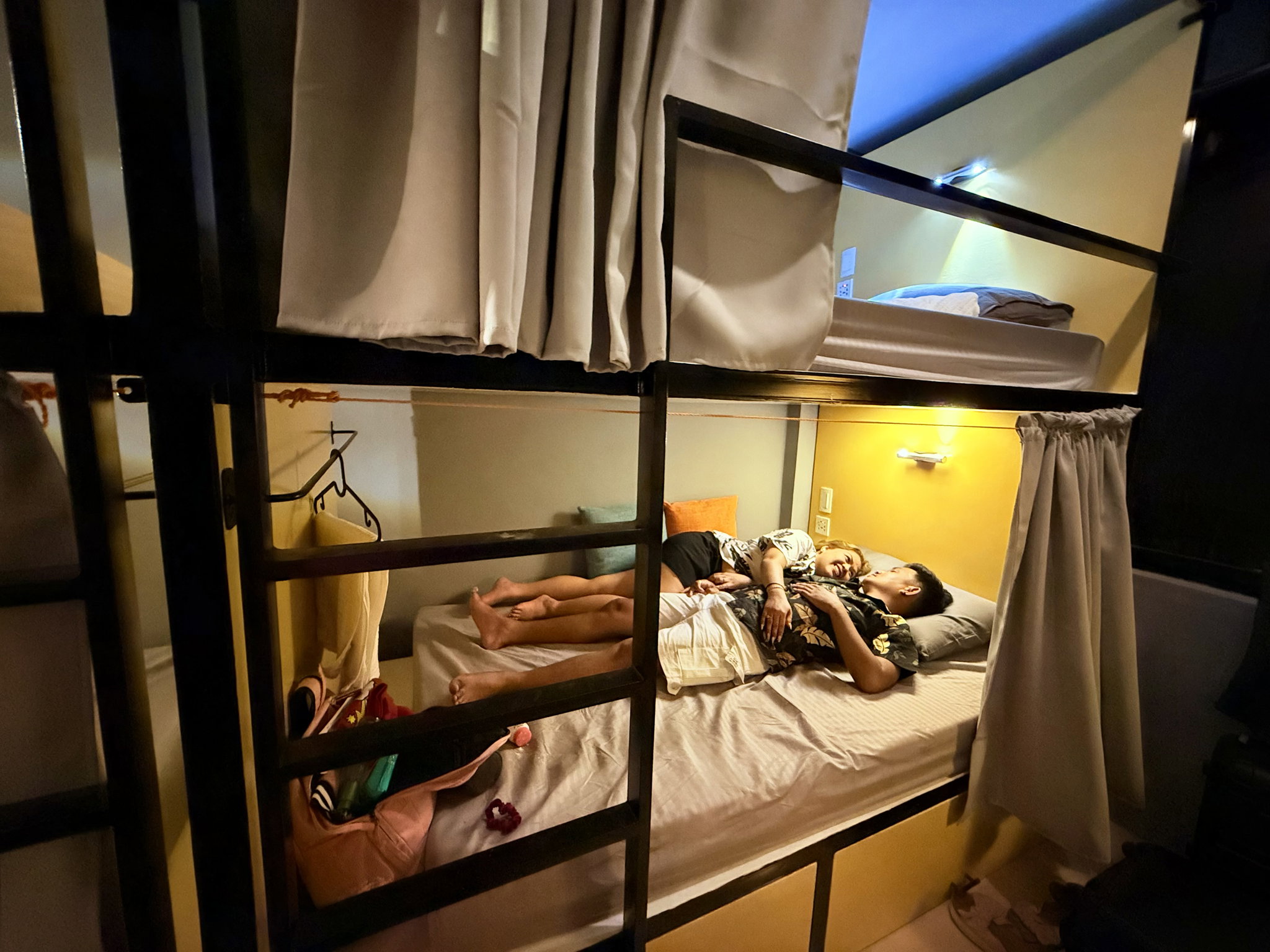 Double Bed (Mixed Genders, Max 2 pax)_1