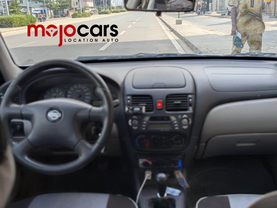 NISSAN ALMERA_8