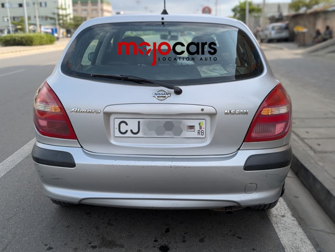 NISSAN ALMERA_7