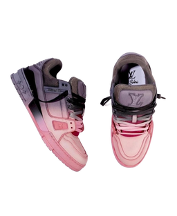 LV SNEAKERS 