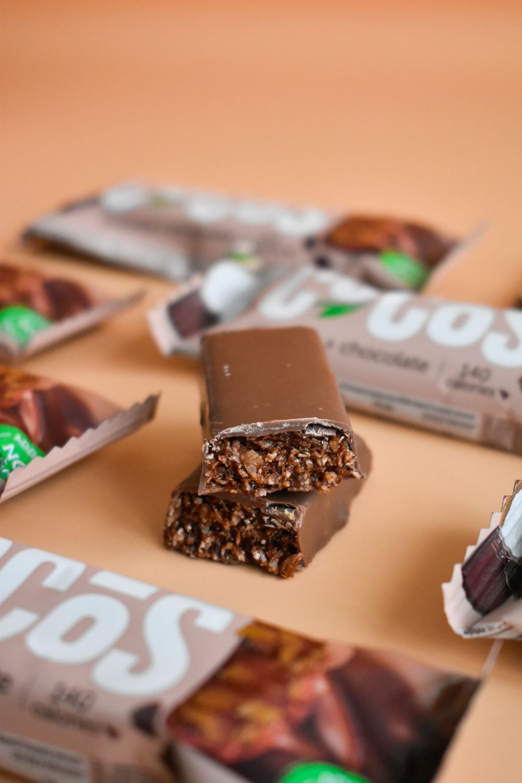 FitnesShock COCOS Glazed Bar "Coconut + Milk Chocolate", 1 piece_3