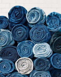 Lot de jeans pour femme