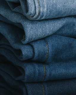 Lot de jeans pour femme