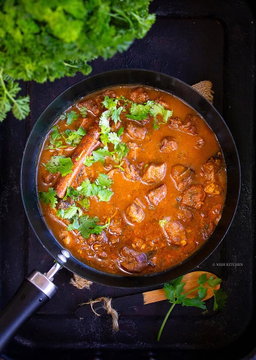 Curry Beef Cubes - مكعبات لحم كاري
