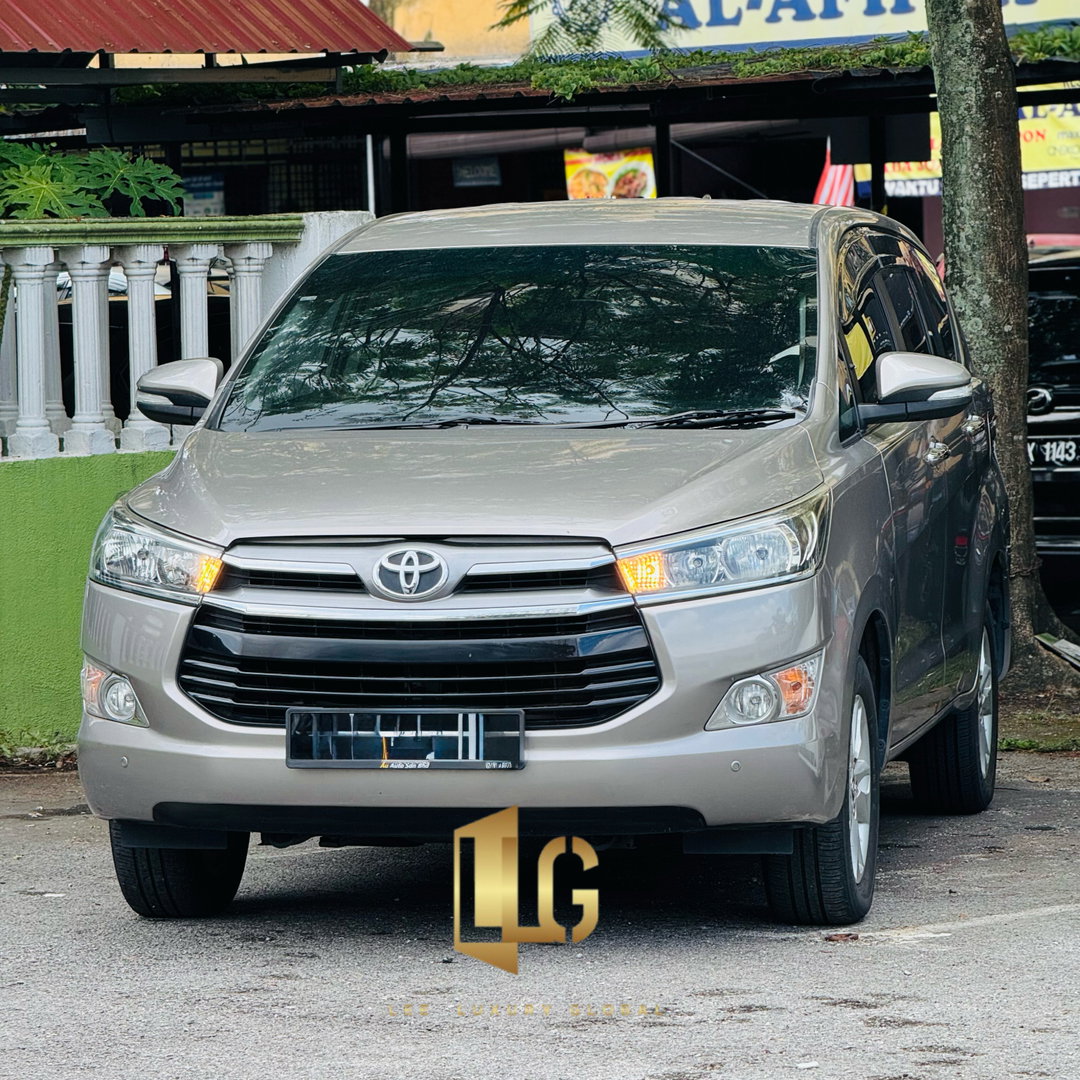 T02  - Toyota INNIVA X