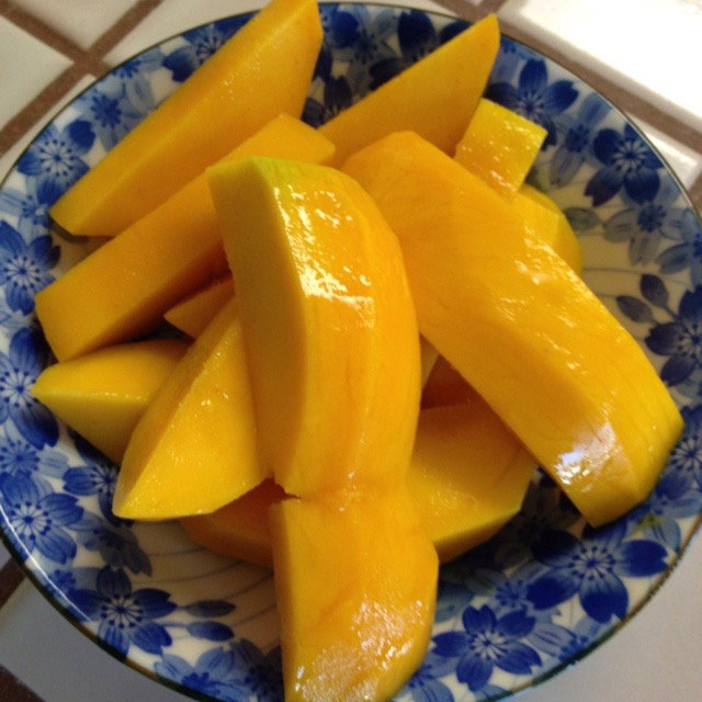 Mangos Importados (3 pack)
