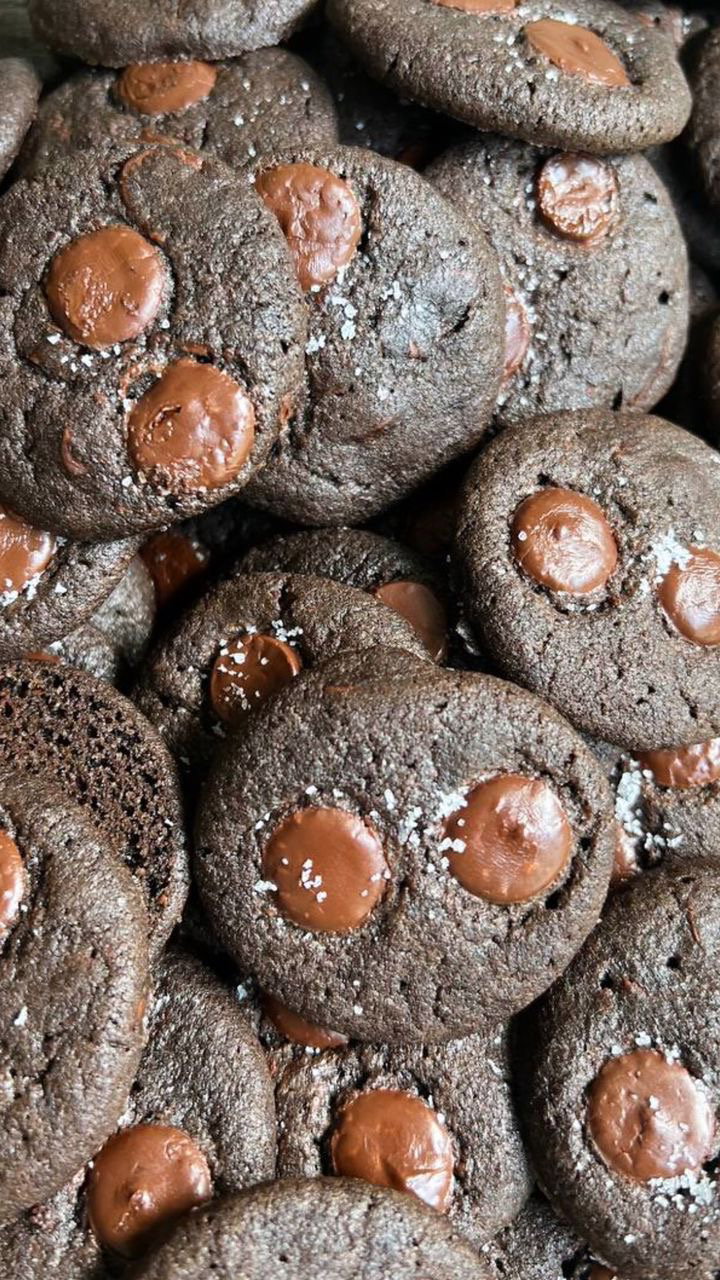 Charcoal Seasalt Cookies_0