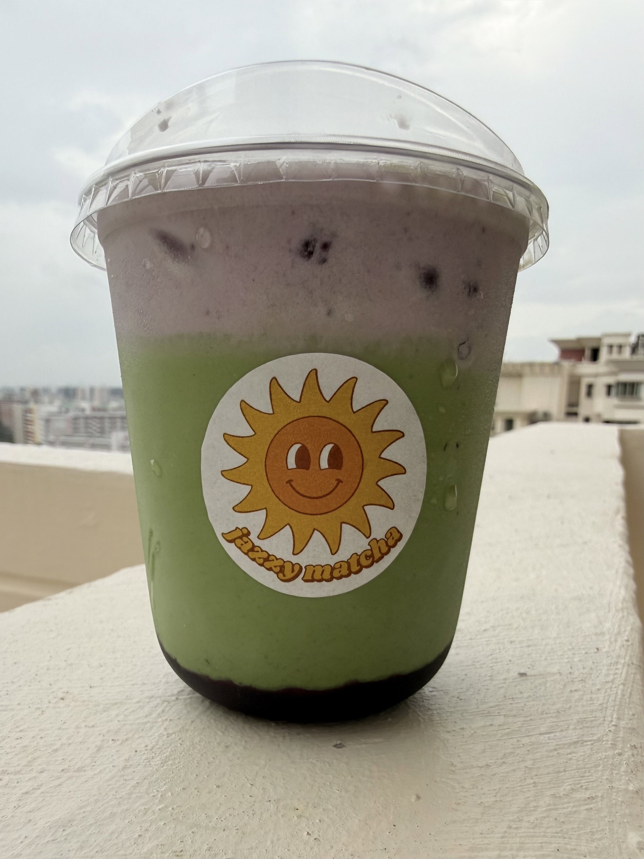 Blueberry Cold Foam Matcha Latte_0