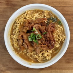 Signature Pork Ramyeon (돼지고기 라면)