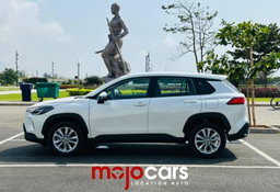 TOYOTA COROLLA CROSS 2025