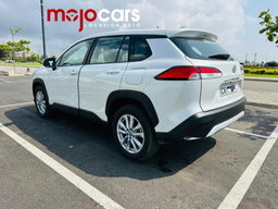 TOYOTA COROLLA CROSS 2025