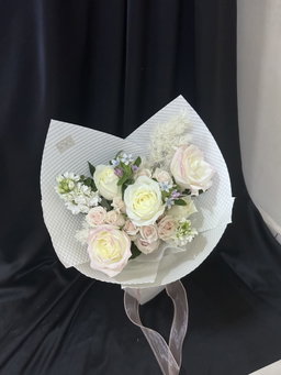 Soft Bloom Bouquet