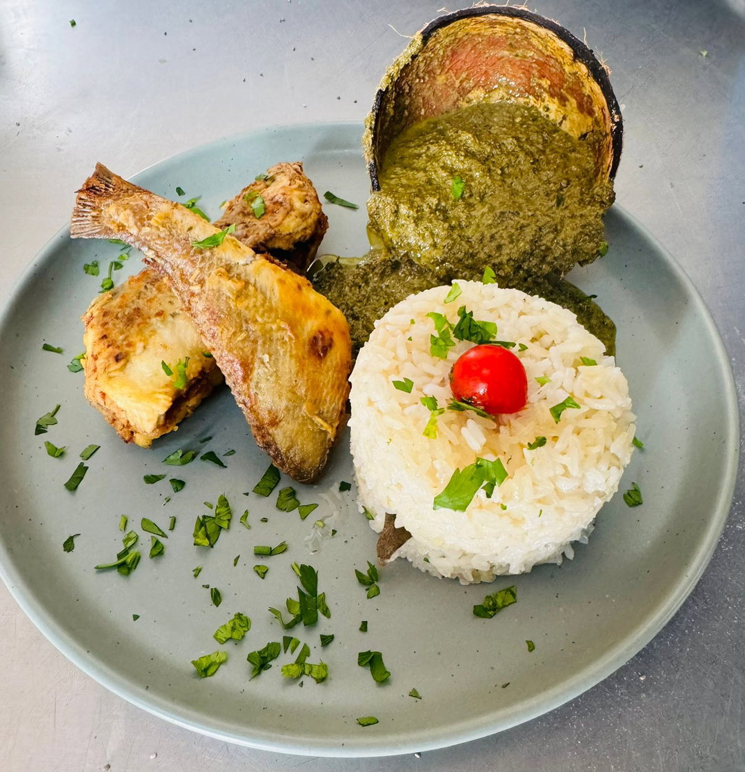 Matapa c/ Peixe Frito e Arroz Branco