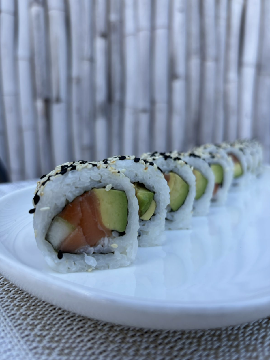 Salmon roll