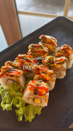 California Salmon Volcano Roll (4pcs)