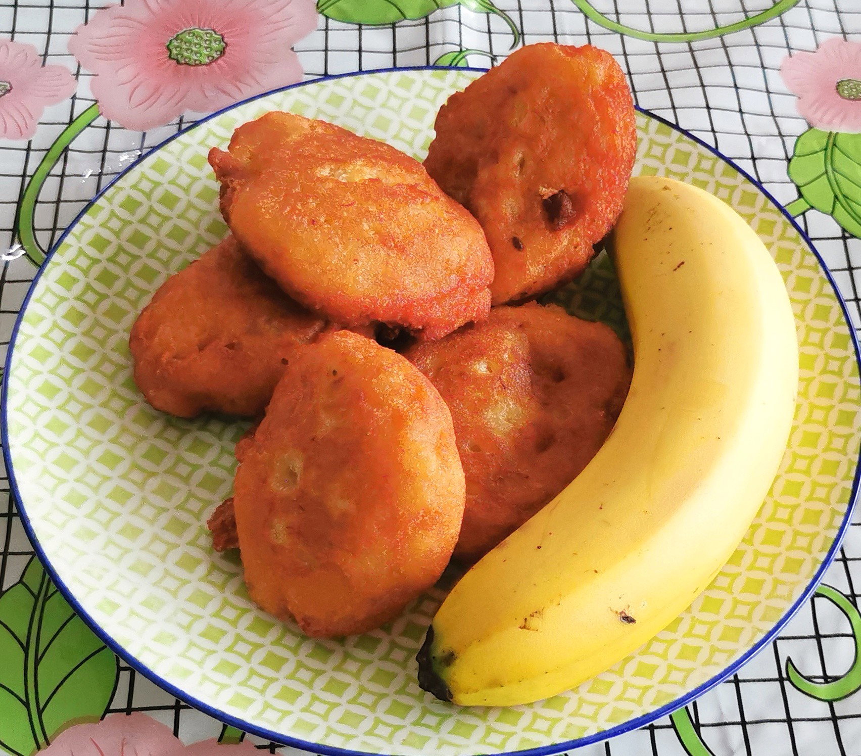 Mum's Banana Bombs (5 for $6.50)_0