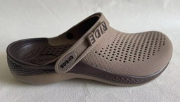 Open shoes 