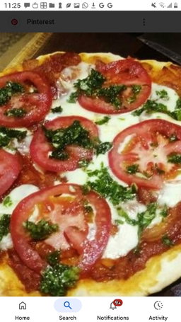 SPECIAL HOLIDAY WITH PIZZAS !!!
