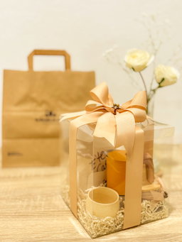 Envoltura personalizada en Caja Clear