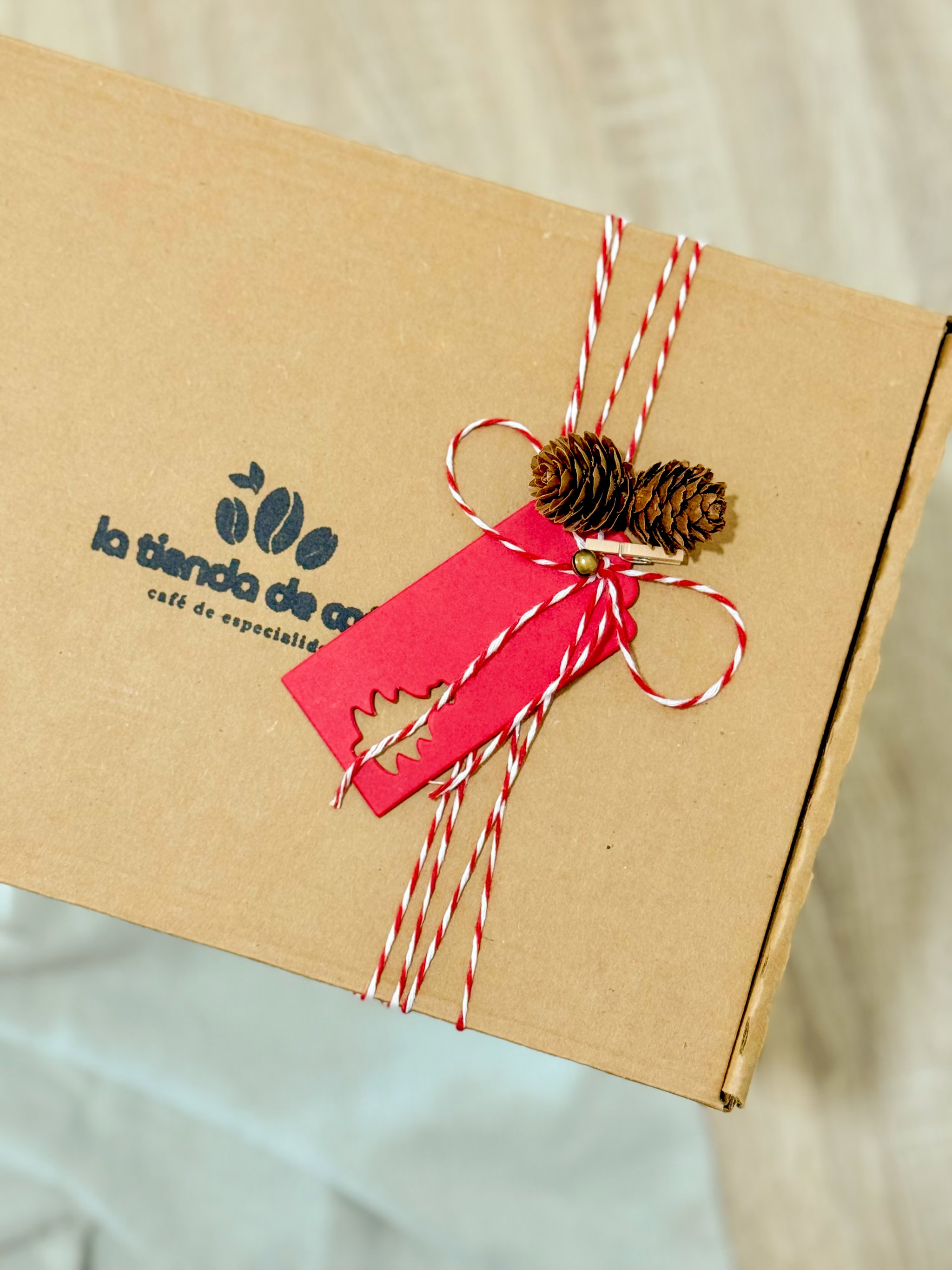 Envoltura personalizada en Caja Kraft_4