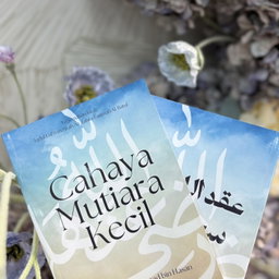 Cahaya Mutiara Kecil : Iqdul Lul