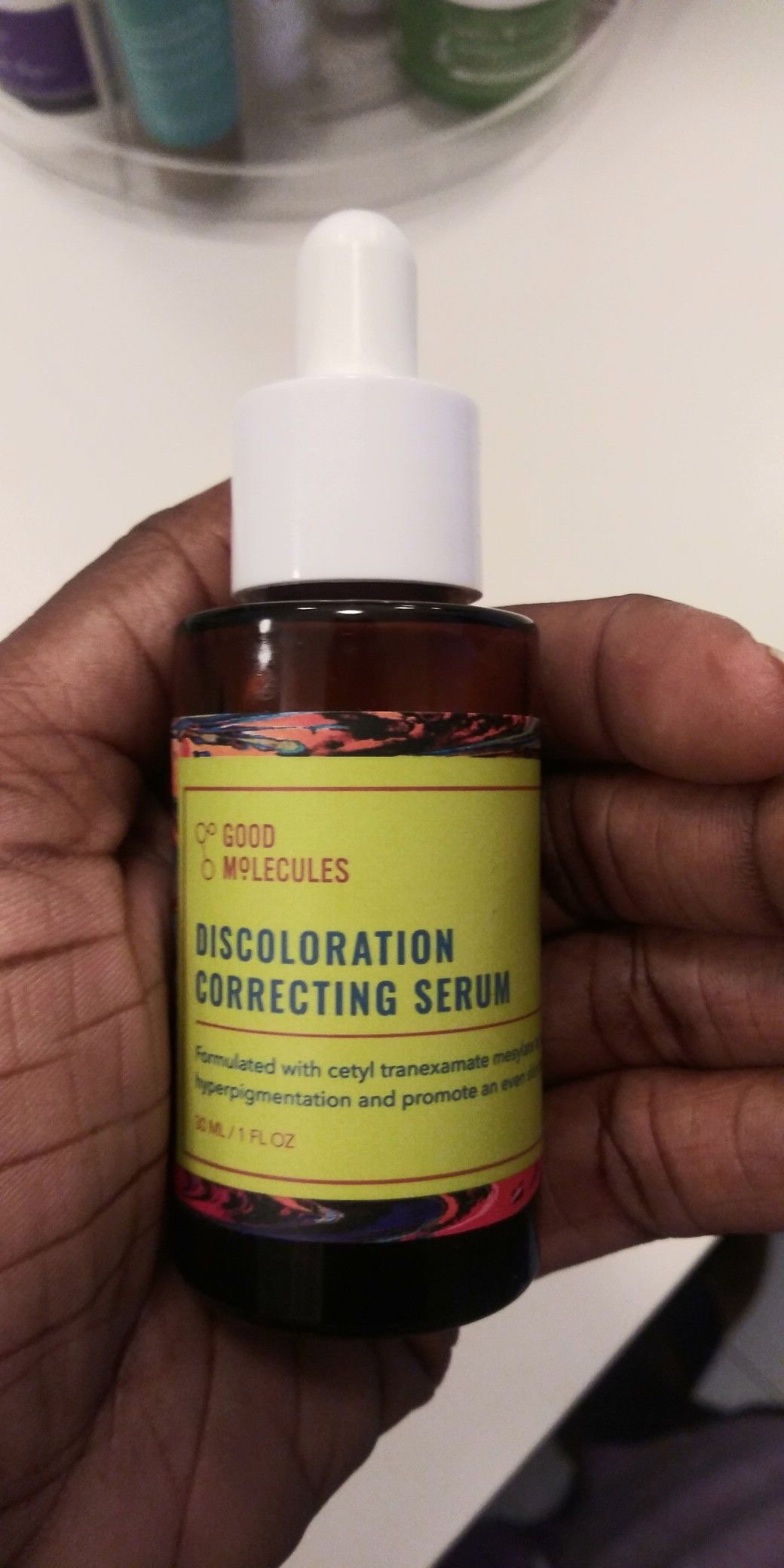 Good Molecules discolaration_0