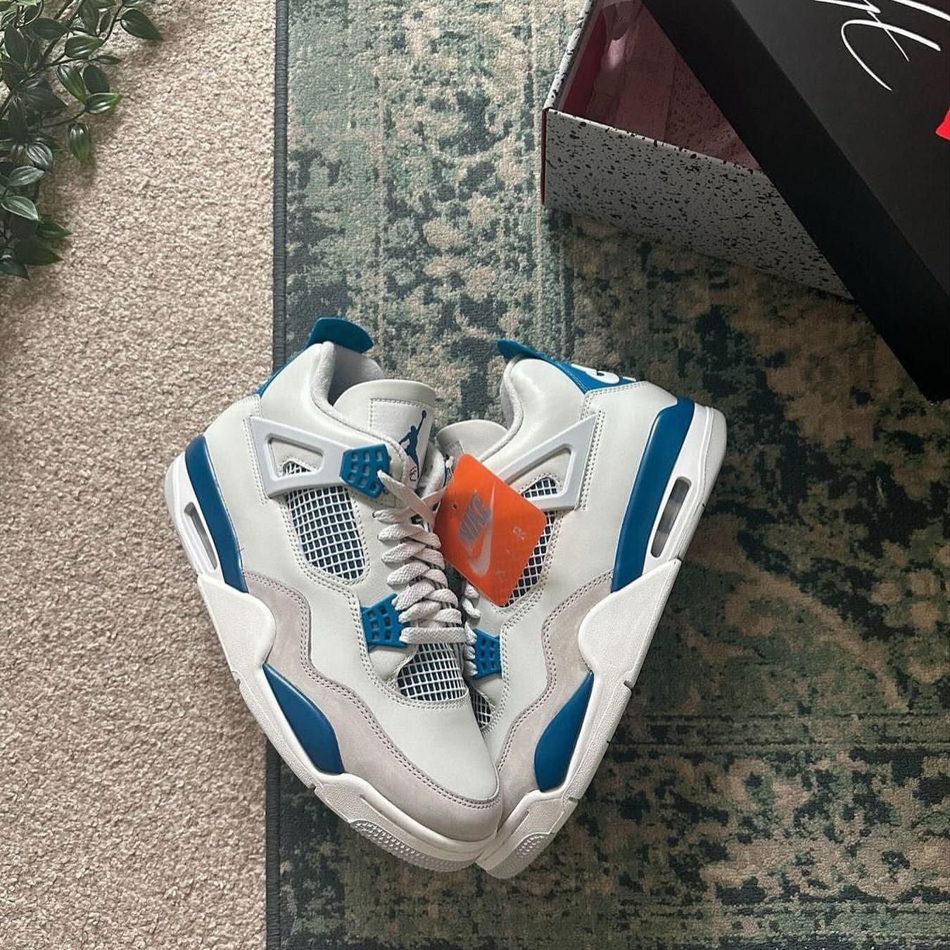Air Jordan 4 “Industrial Blue”_0