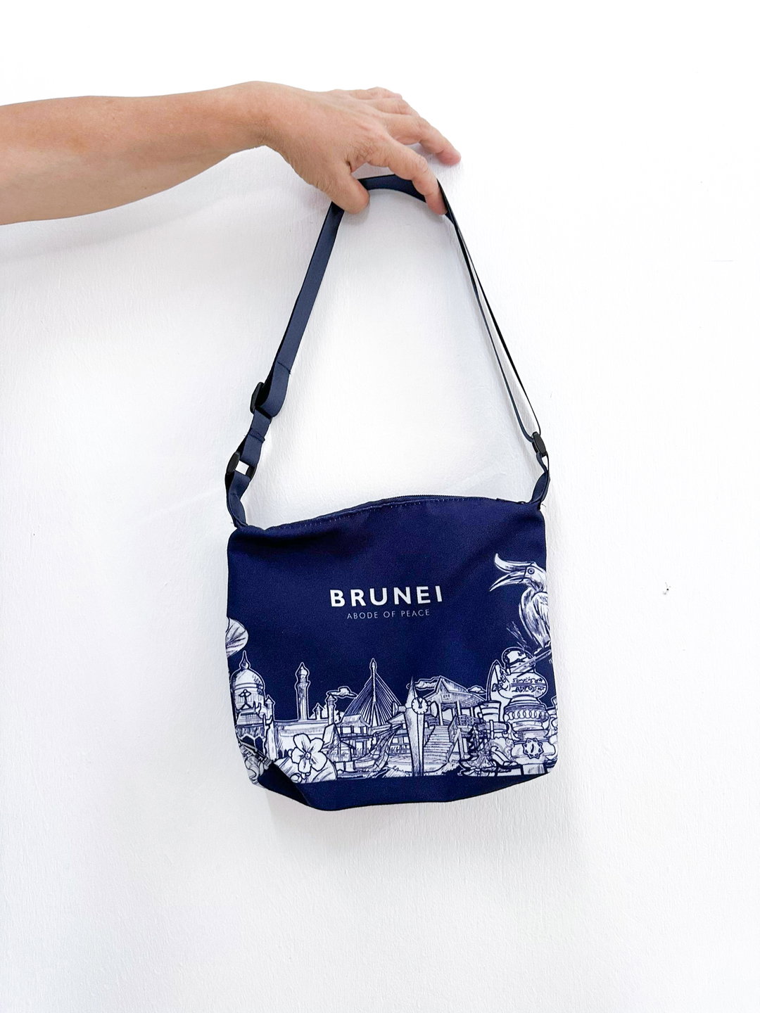 Brunei Adjustable Shoulder Bag Sketch