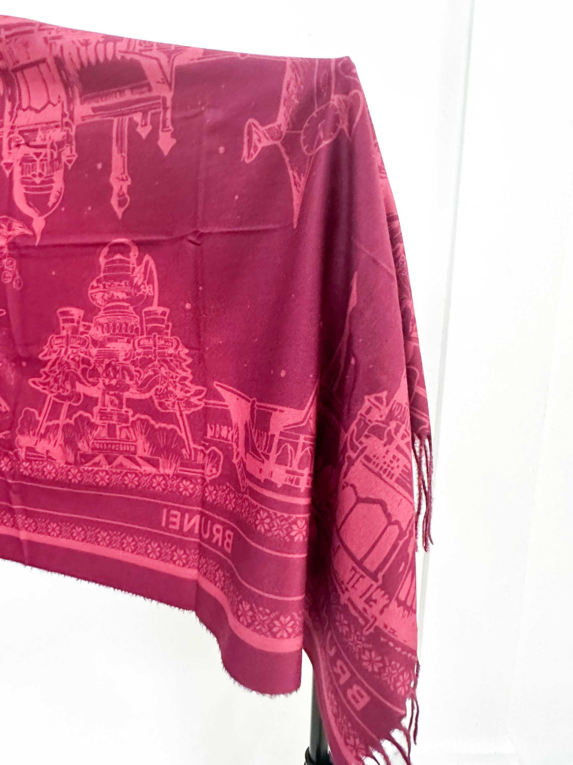 Brunei Sketch Scarf (Red)_0