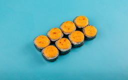 Запеченный ролл с креветками