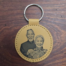 Custom Photo Leather Key Fob – Perfect Personalized Gift