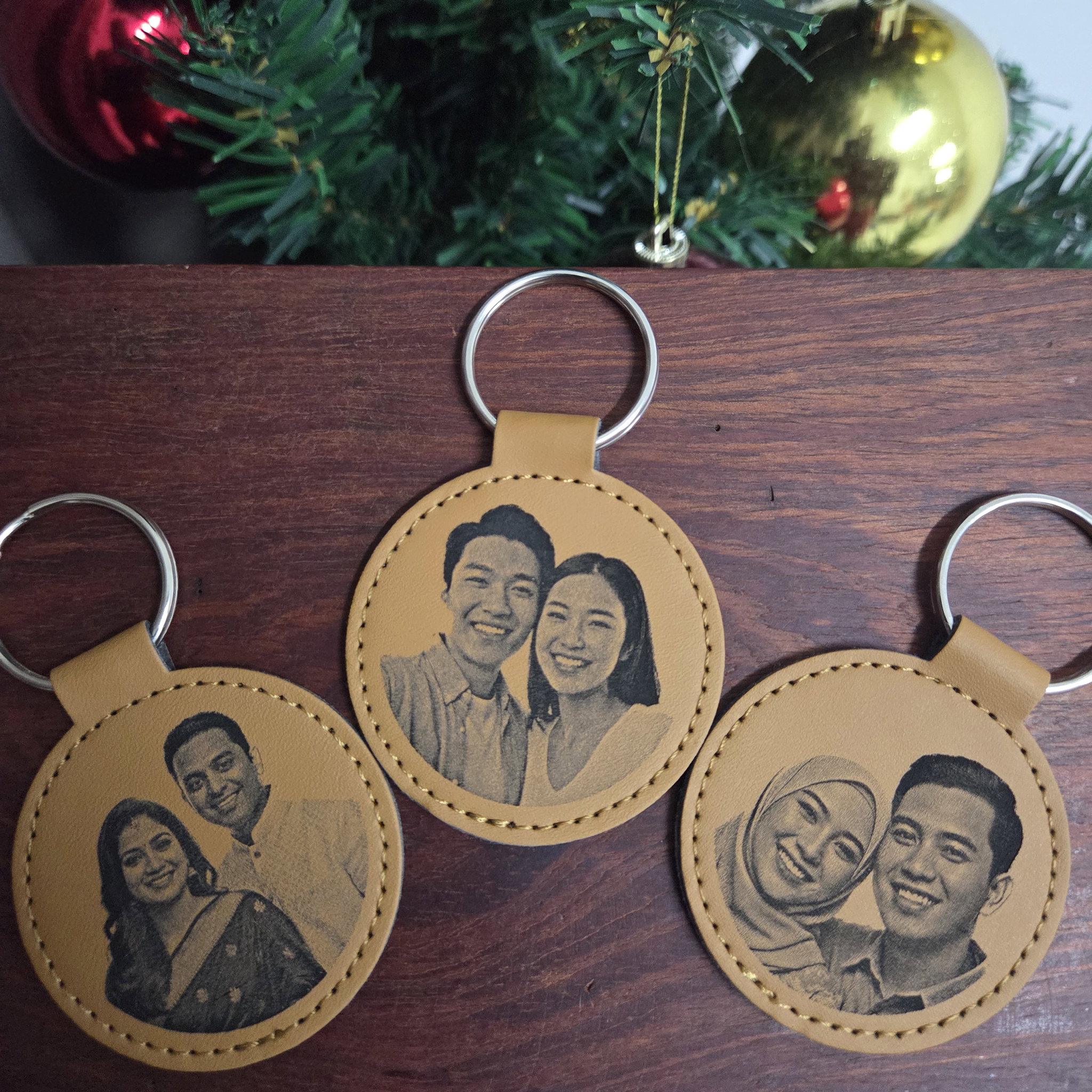 Custom Photo Leather Key Fob – Perfect Personalized Gift_1