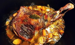 Épaule d'agneau rôtie 