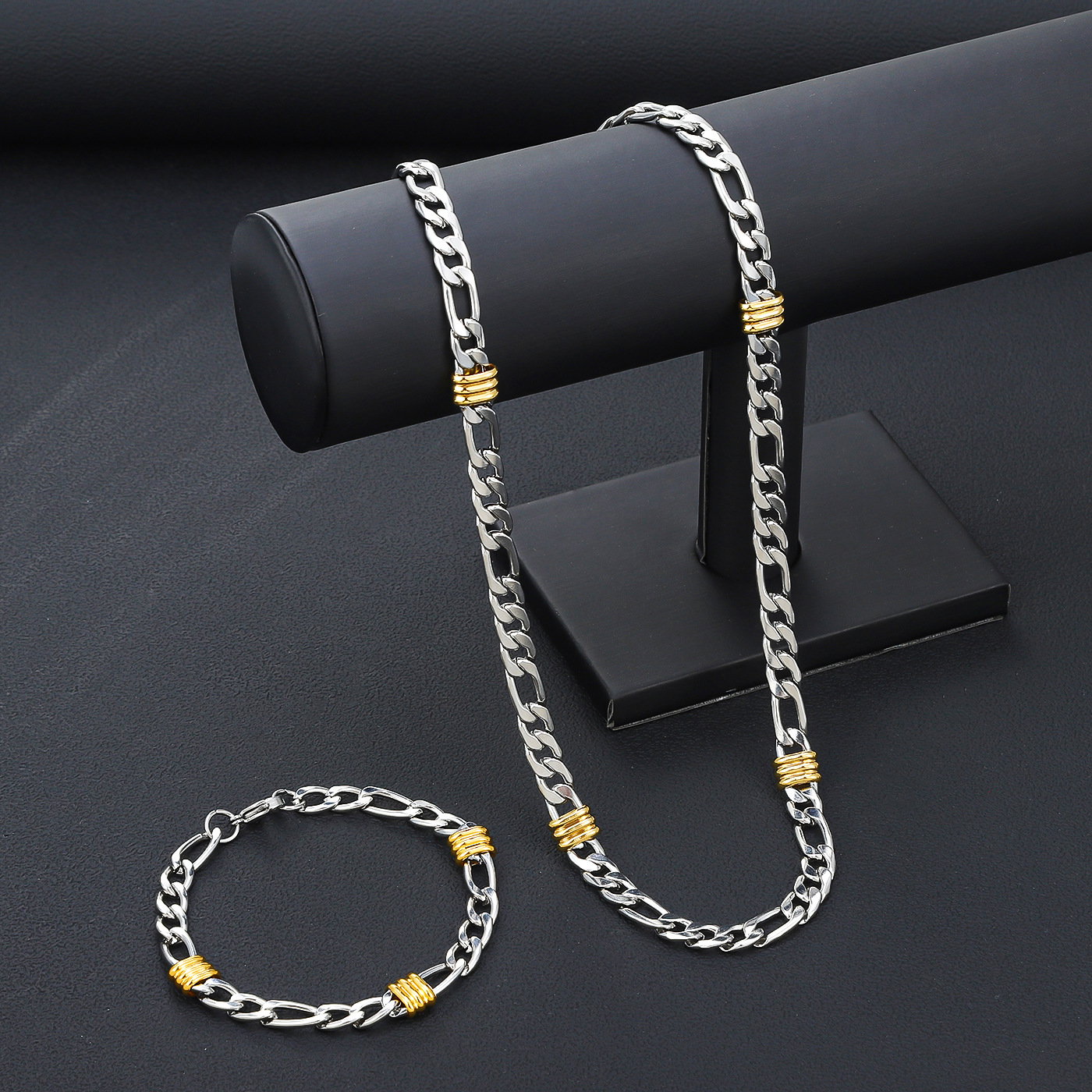 Necklace + bracelet set_0