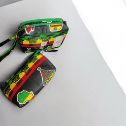 NECESSAIRE TIRA COLO E NECESSAIRE M
